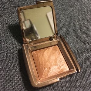 Hourglass Ambient Bronzer - Luminous Bronze Light